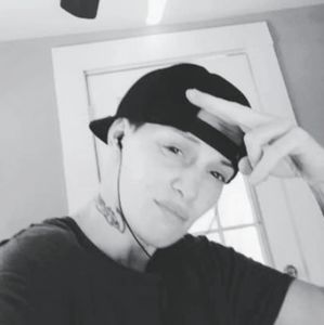 Meet your Posher, Jillian